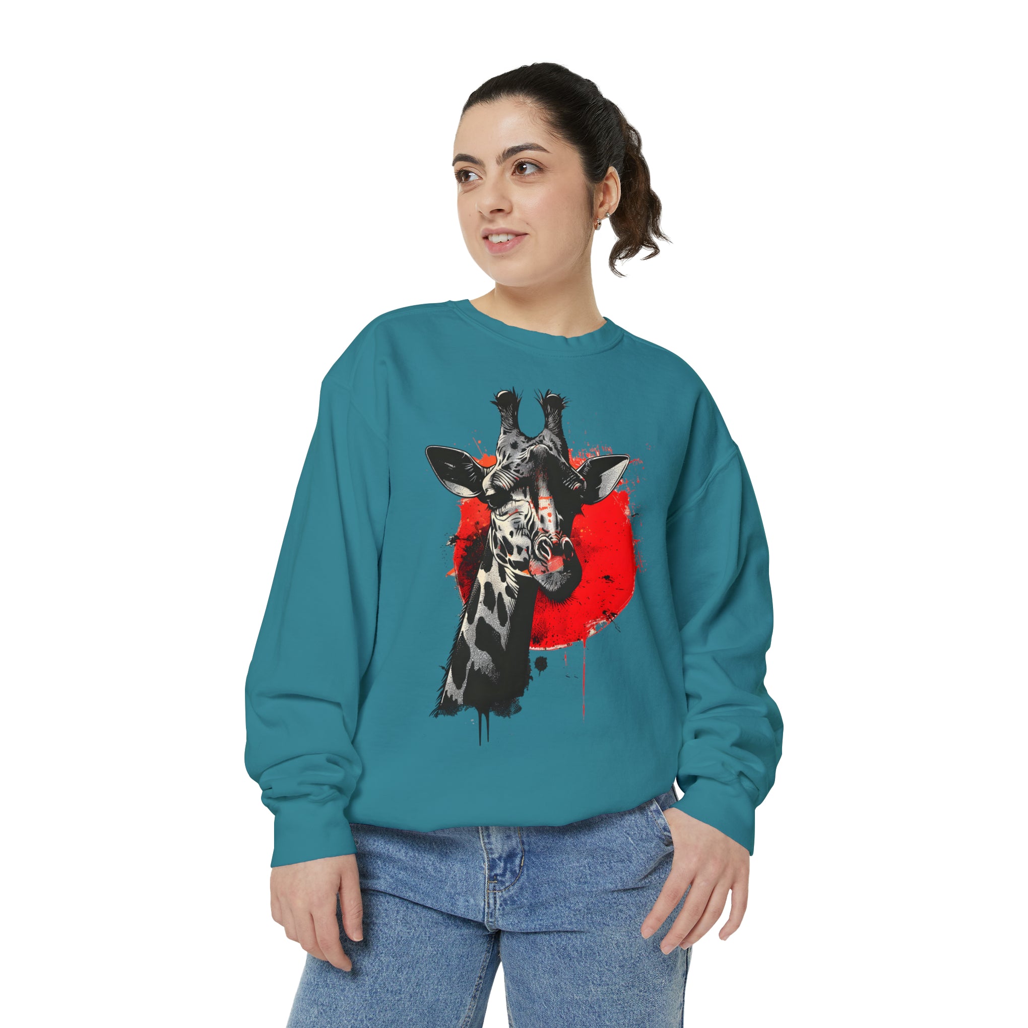 Sunshine Smiles: Embrace the Kawaii Charm of This Contoured Giraffe Sweatshirt