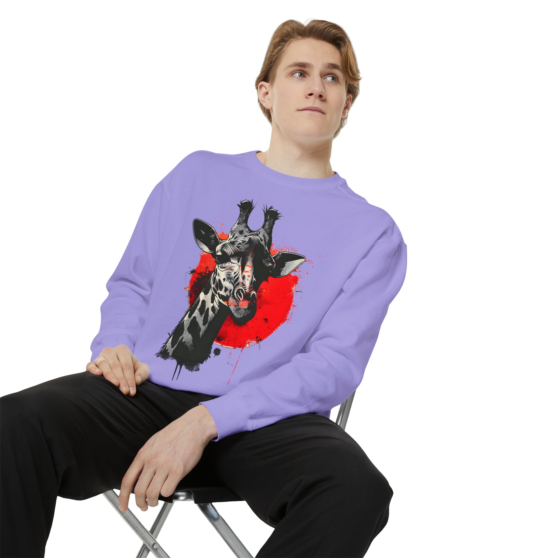 Sunshine Smiles: Embrace the Kawaii Charm of This Contoured Giraffe Sweatshirt