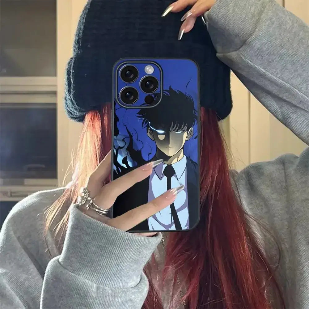A soft TPU Solo Leveling Phone Case featuring Sung Jinwoo anime art, compatible with Apple iPhone 16, 15, and 14 Pro Max.