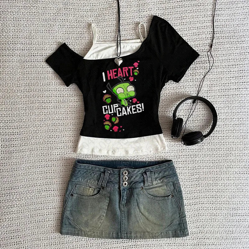 A model wearing the Y2k Clothes Women Tops, a cute cropped Harajuku top with suspenders, showcasing 2000s fashion.