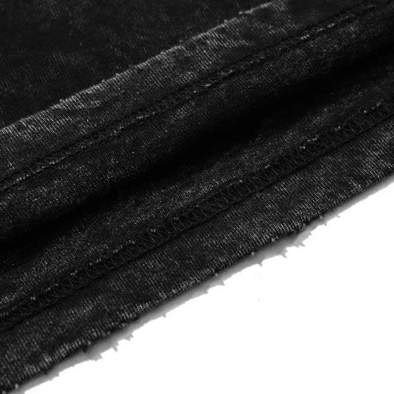 A vintage Washed T-shirt ONE PIECE Doflamingo in an oversized Harajuku style, suitable for men and women's fitness and street fashion.