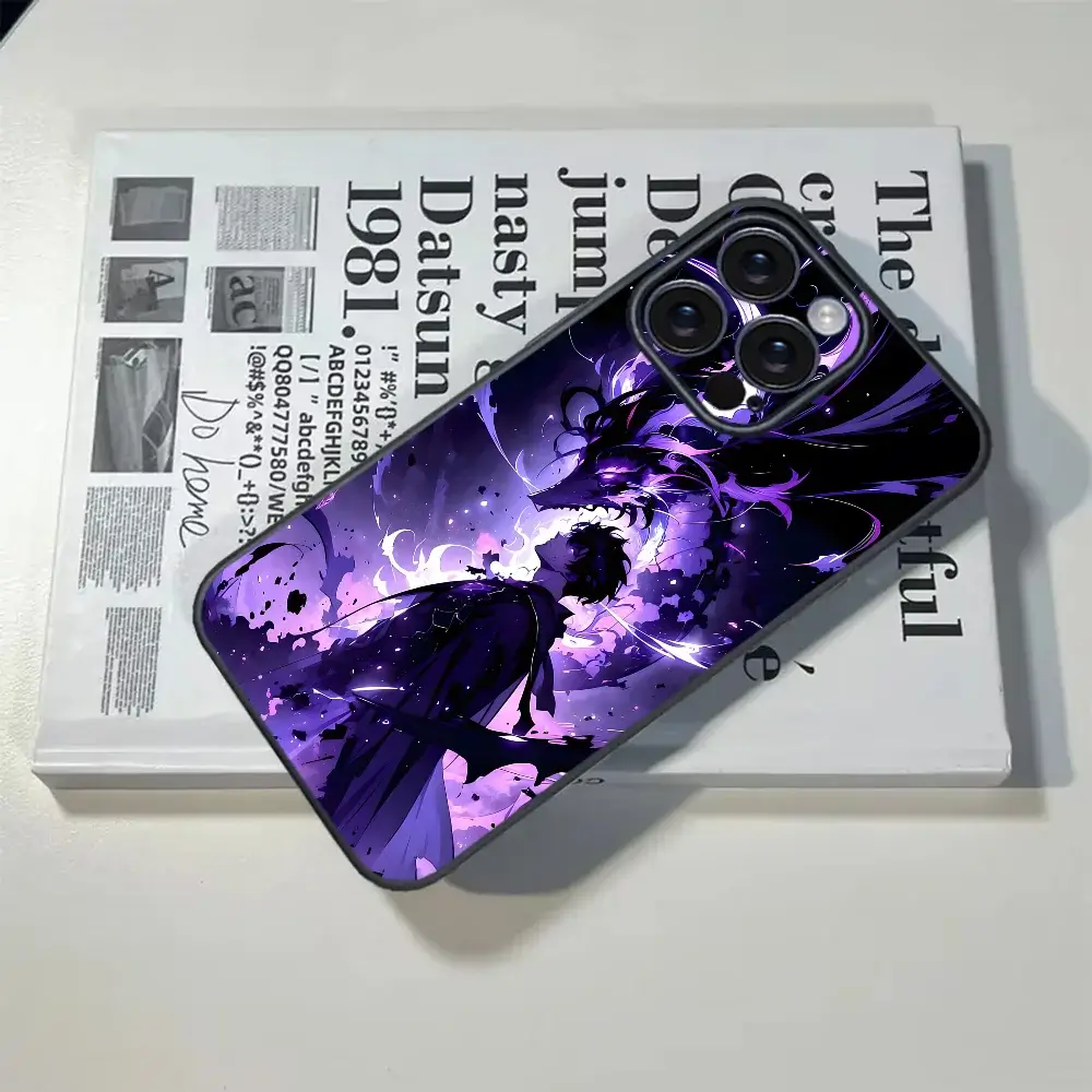 A soft TPU Solo Leveling Phone Case featuring Sung Jinwoo anime art, compatible with Apple iPhone 16, 15, and 14 Pro Max.